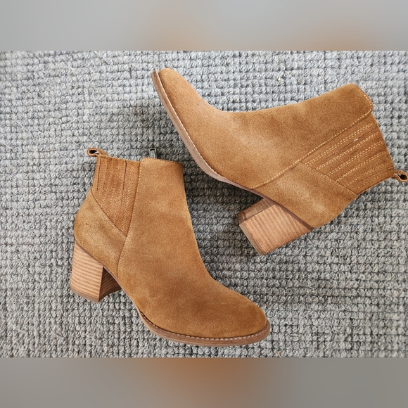 Blondo Women's Tan Suede Ankle Boots- Noa, Size 9.5 - Picture 5 of 6